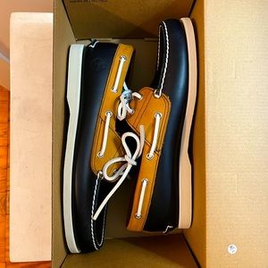 NWB Timberland Mens Boat Shoes